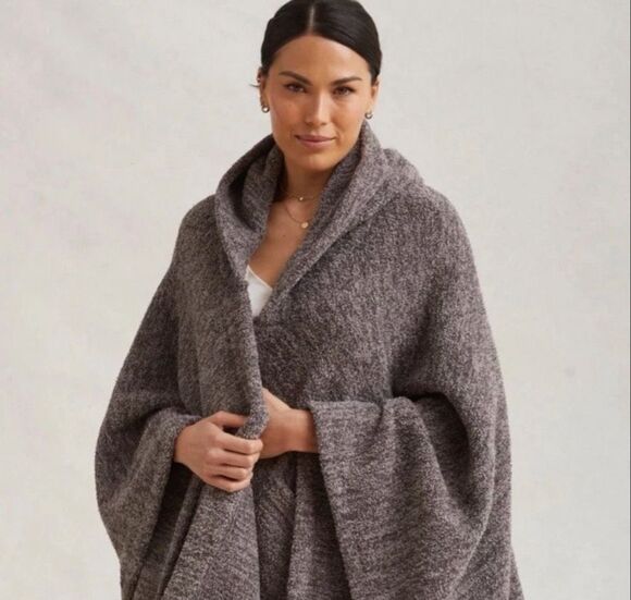 Kashwére Other - Kashwére $245 Hooded Blanket Poncho Silver Fox Pewter Unisex One Size OS NWT